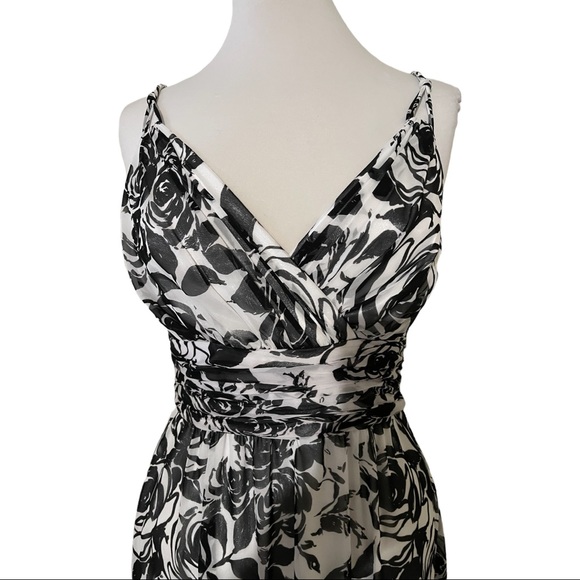 NWT White House Black Market maxi dress - Picture 2 of 8